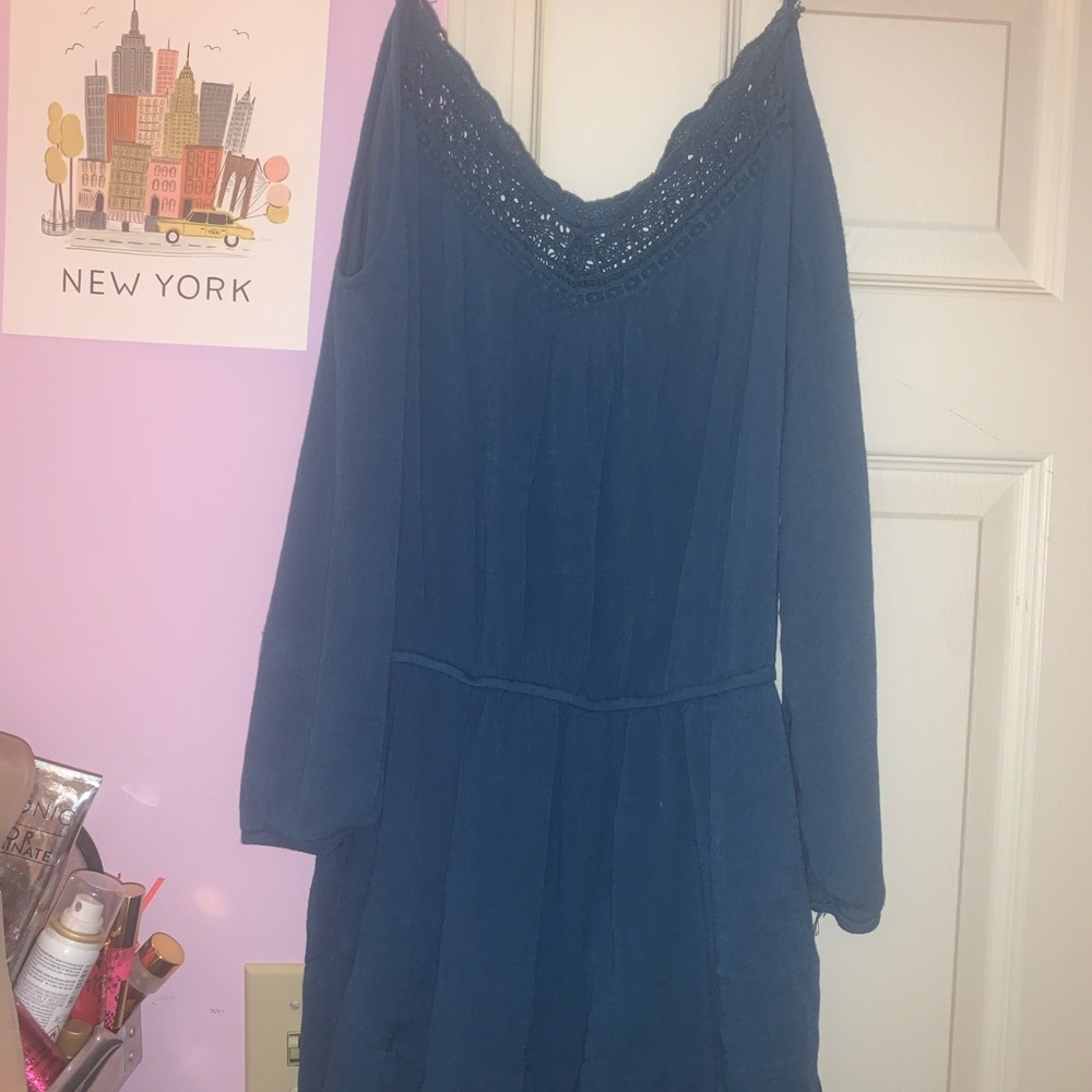 Wishlist‎ Cold Shoulder Romper